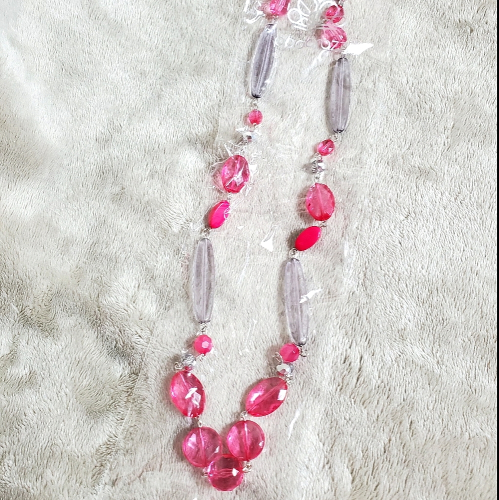 ⚜️(3/$10) NWT Paparazzi Pink Necklace/Earring Set